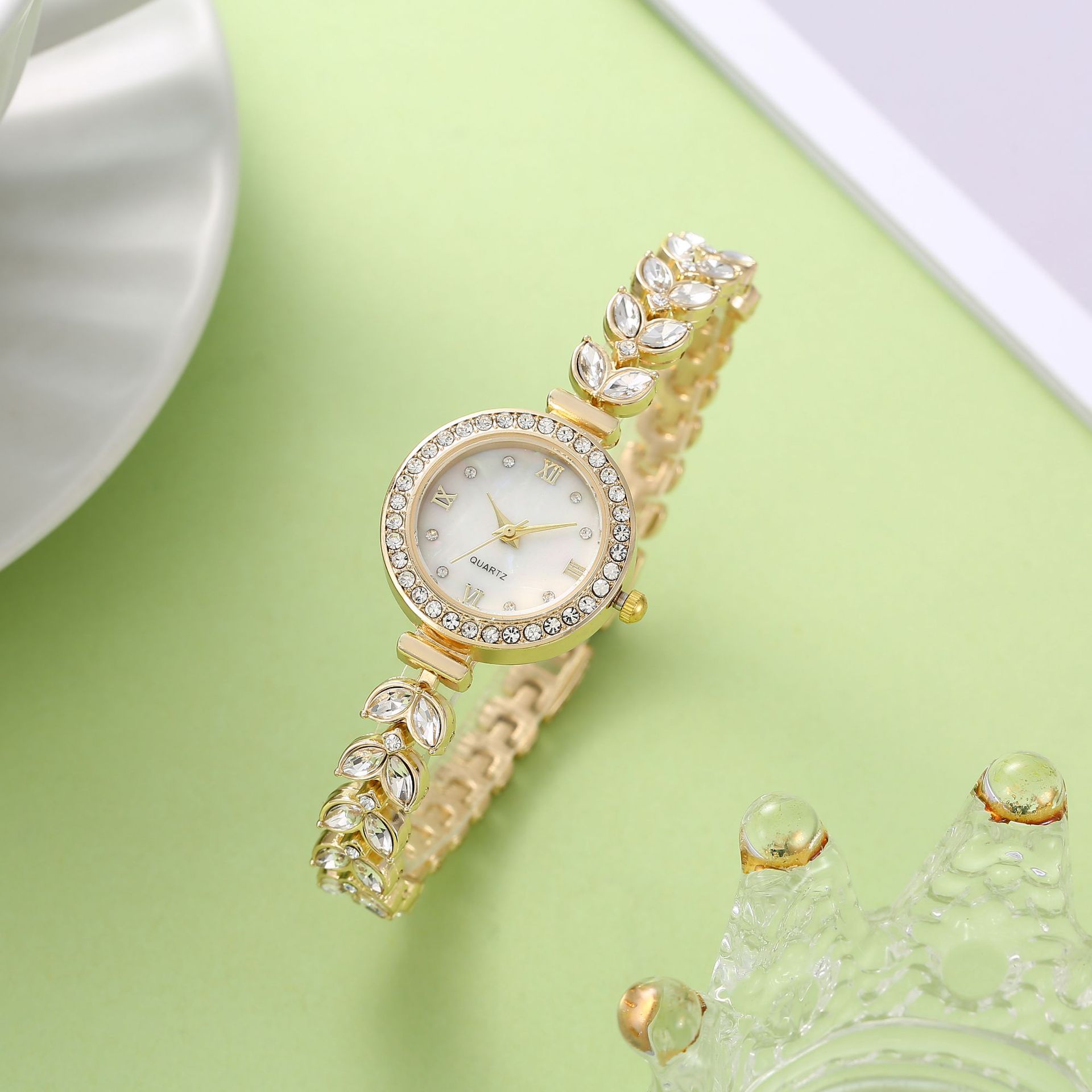 Часы UTHAI W75 женские кварцев – обзор и цена Luxury Watch Group