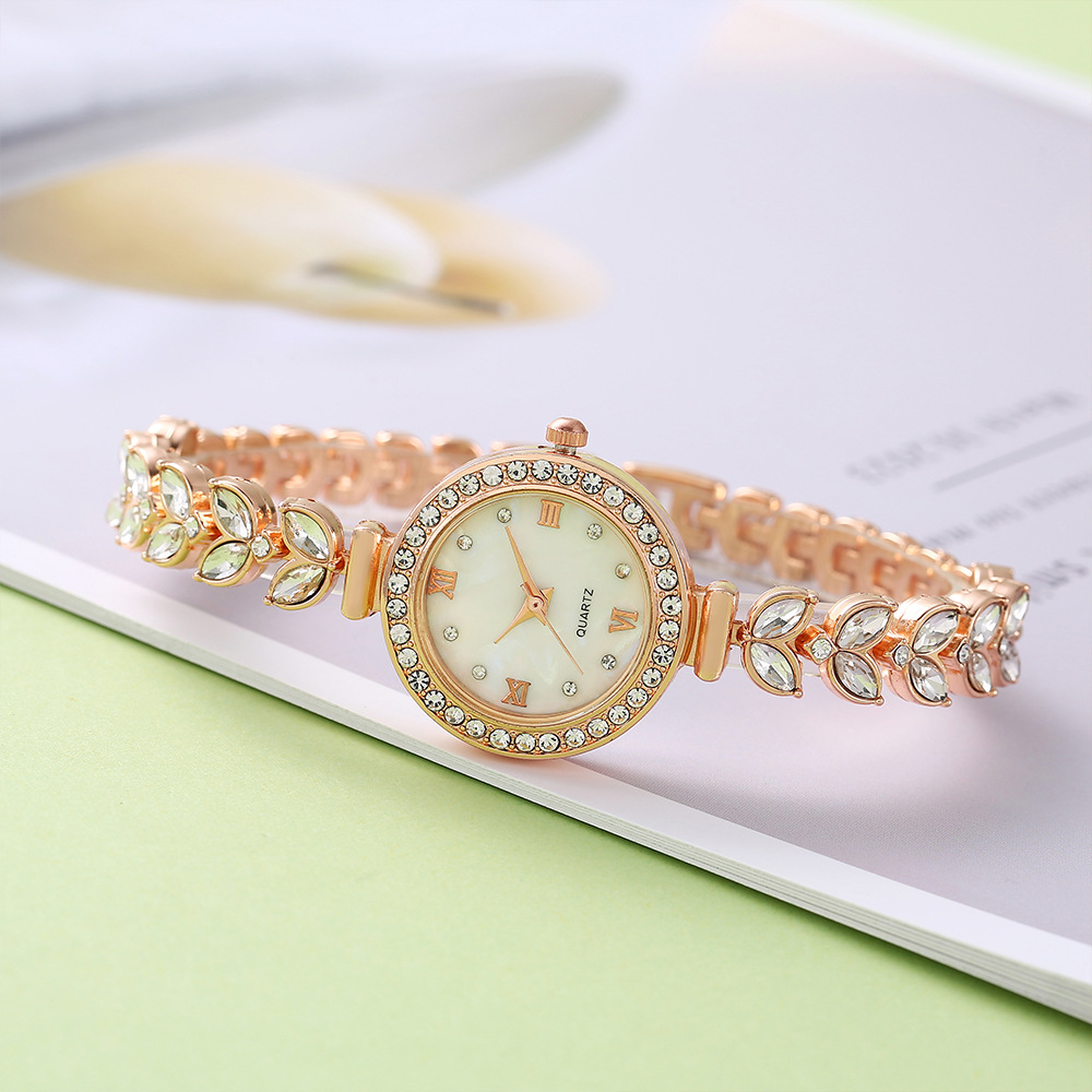 Часы UTHAI W75 женские кварцев – обзор и цена Luxury Watch Group